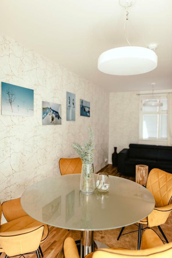 Luxury Apartments Zelny Trh 4 เบอร์โน ภายนอก รูปภาพ